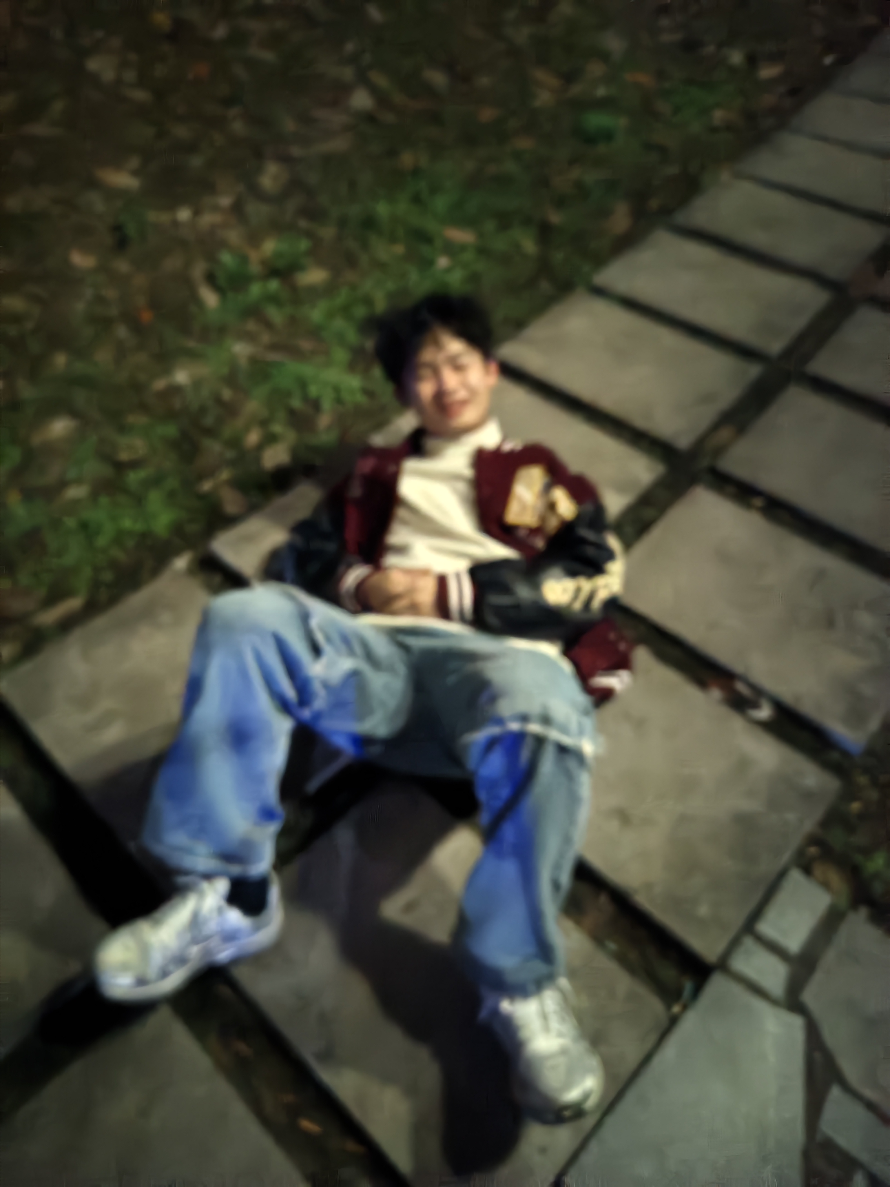 学长~这里不让睡觉💤